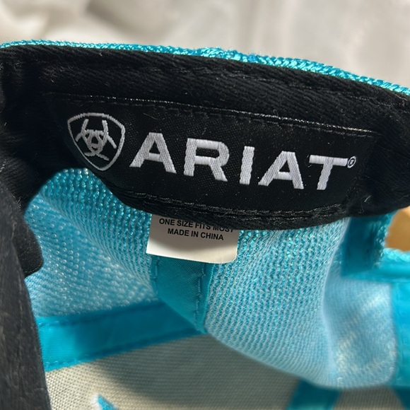 Ariat baseball cap trucker hat